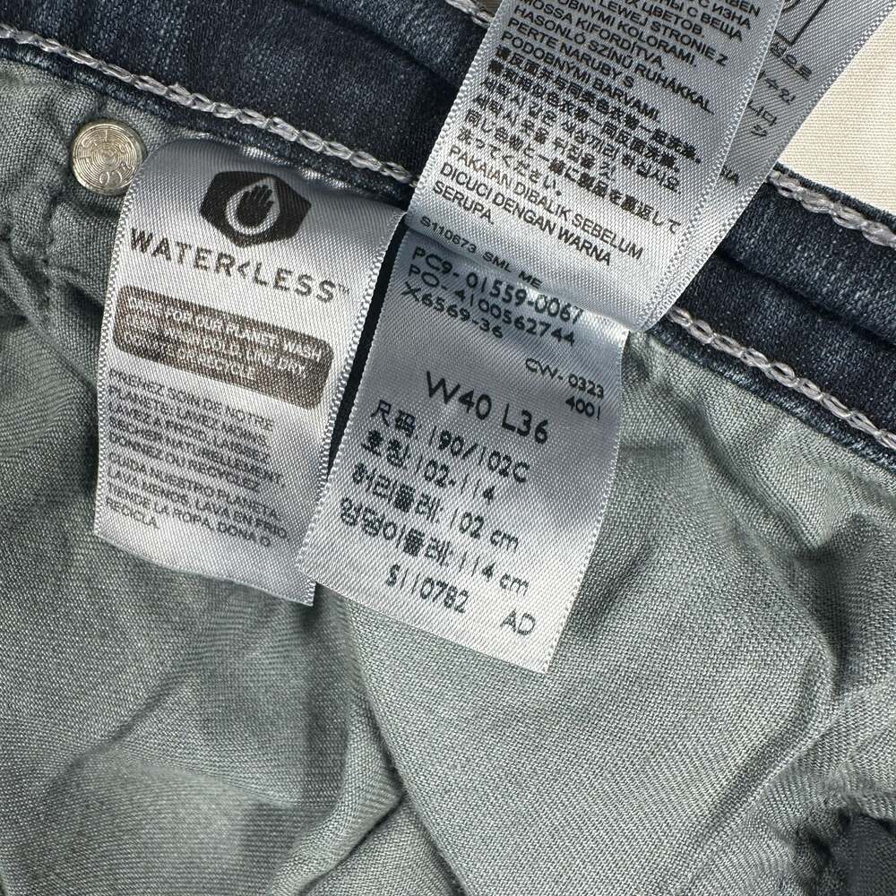 Levi's 559 Relaxed Straight Fit Men's Jeans Size 40x36 - Picture 6 of 11
